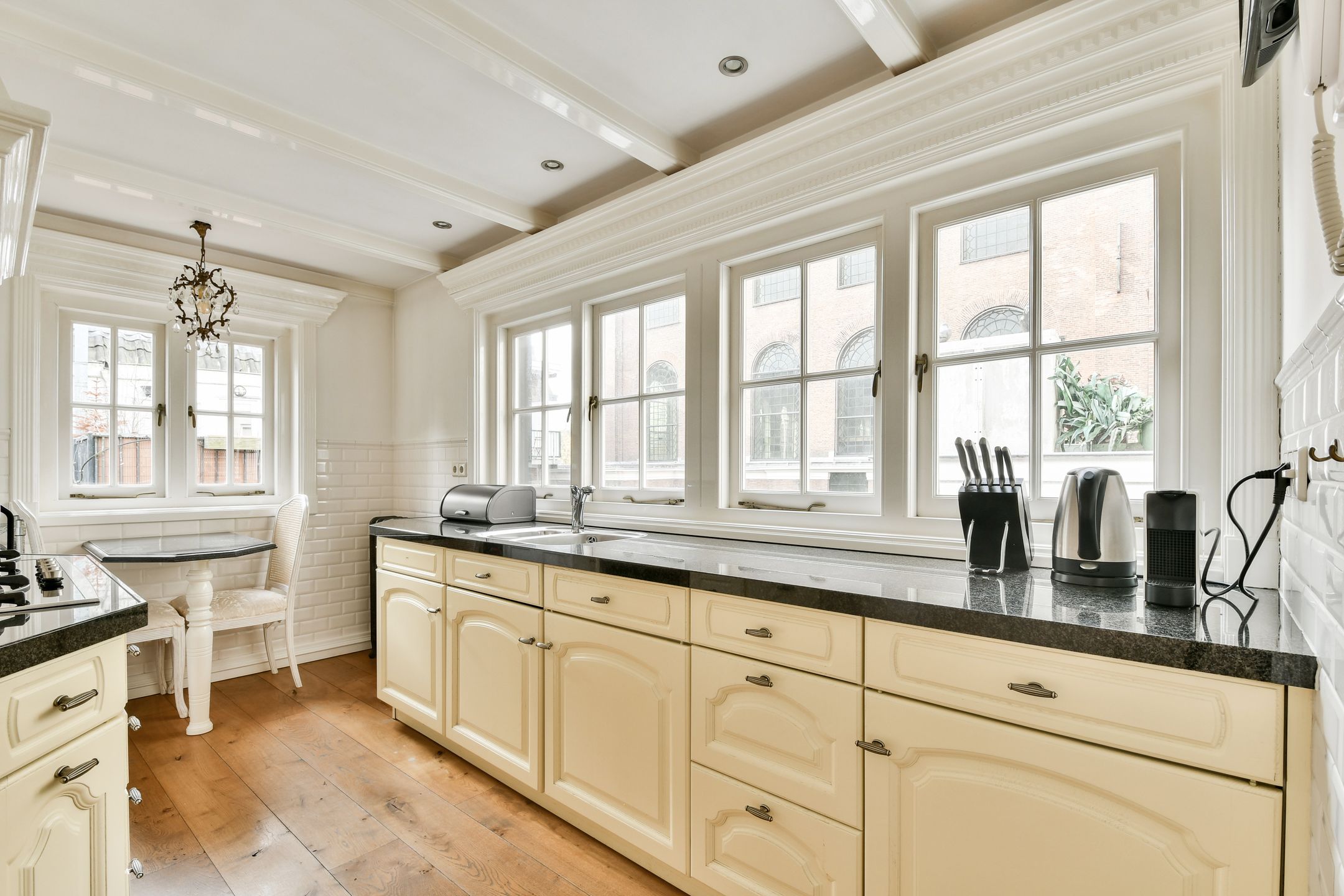 Photo 39 of Muiderstraat 8-H