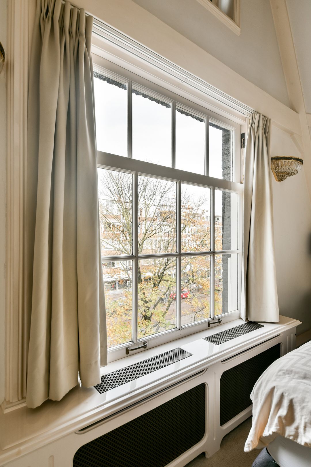 Photo 47 of Muiderstraat 8-H