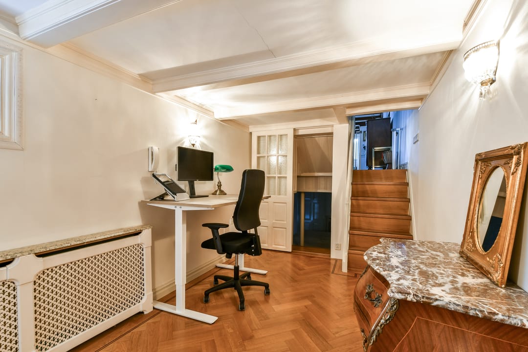 Photo 17 of Muiderstraat 8-H