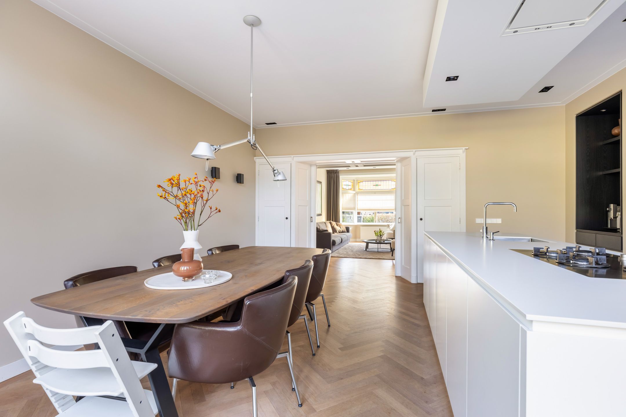 Characterful 1930s semi-detached home with sunny garden and private driveway in Woerden — 12