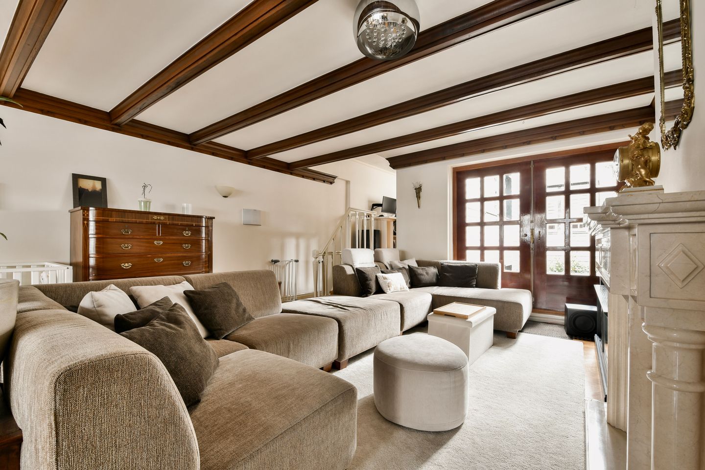 Photo 5 of Muiderstraat 8-H