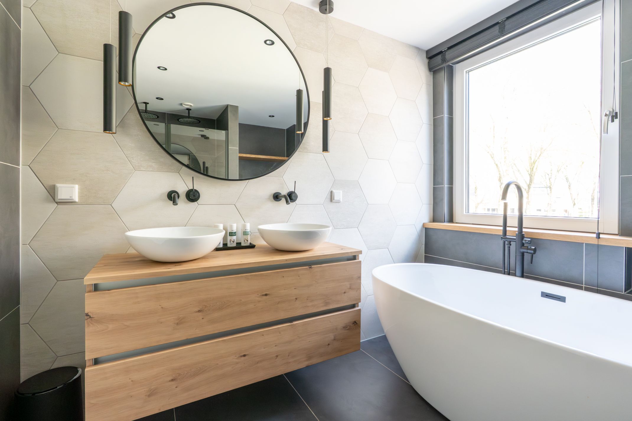Luxurious Renovated Corner House in Houten Gilden — 48