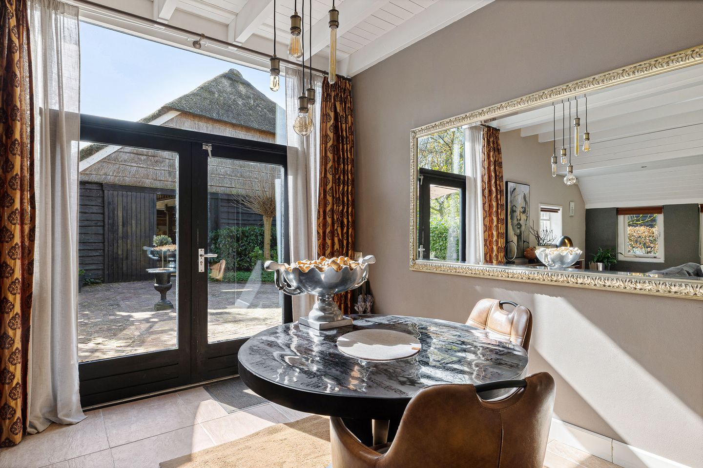 Completely Modernized Farmhouse with Freestanding Thatched Barn in Aalden — 29