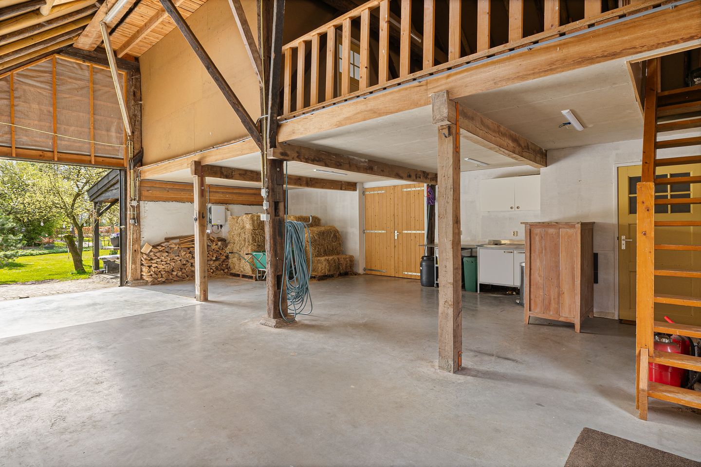 Completely Modernized Farmhouse with Freestanding Thatched Barn in Aalden — 50
