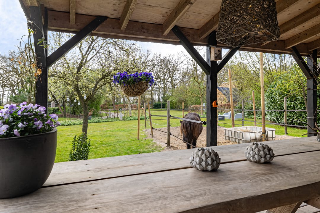 Completely Modernized Farmhouse with Freestanding Thatched Barn in Aalden — 56