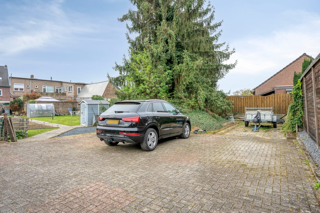 Foto 26 van Rijksweg Zuid 193