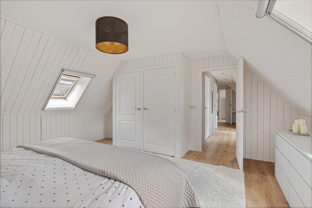 Completely Modernized Farmhouse with Freestanding Thatched Barn in Aalden — 46