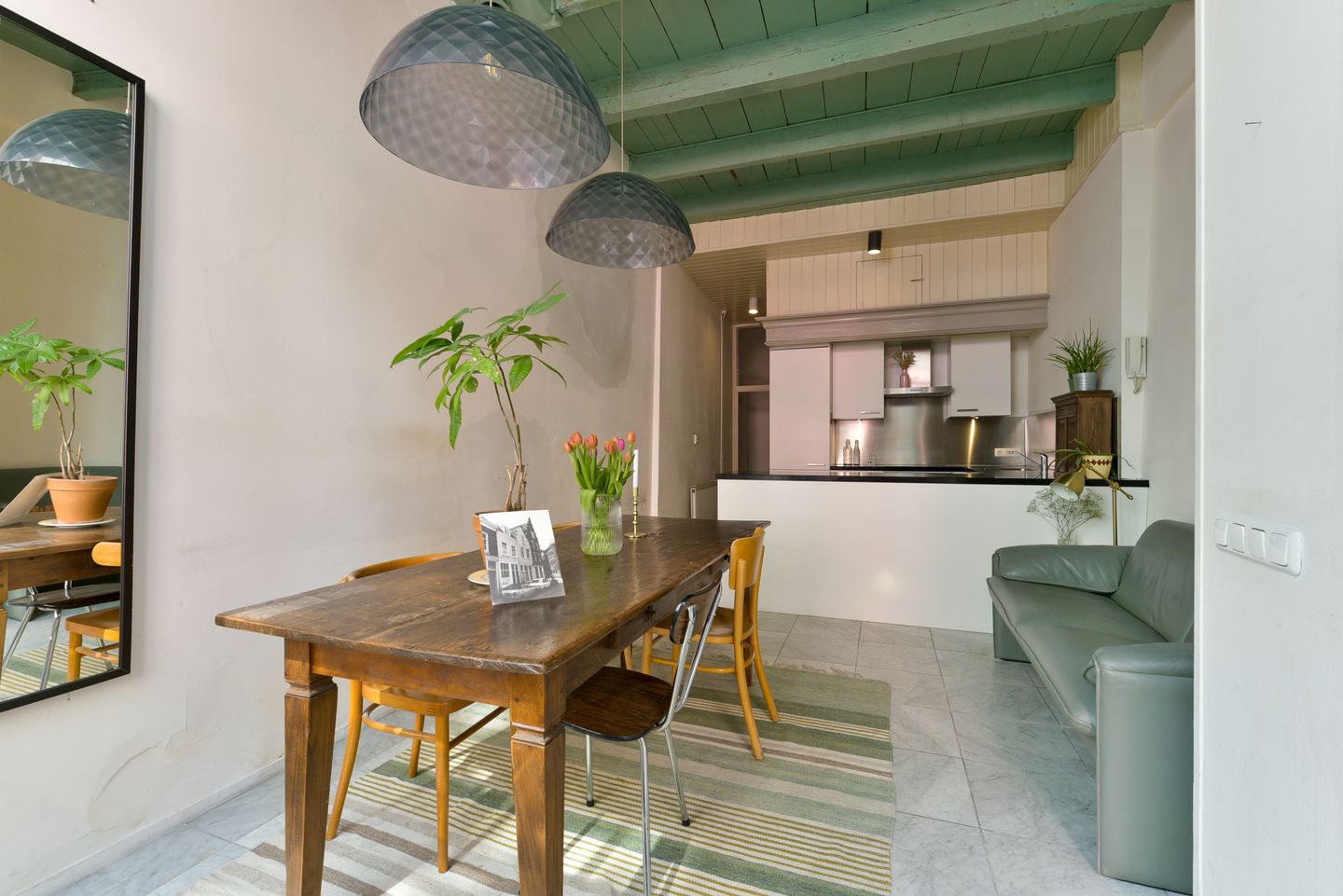 Photo 5 of Annastraat 3