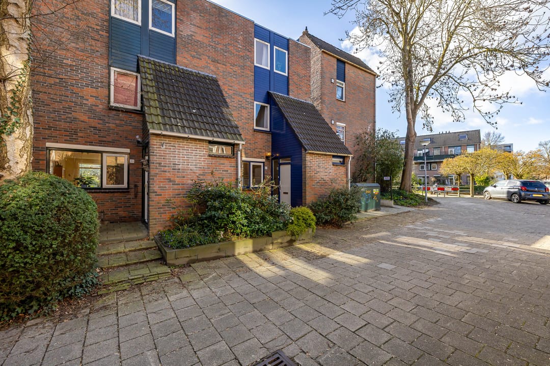 Photo 13 of Mondriaanstraat 21