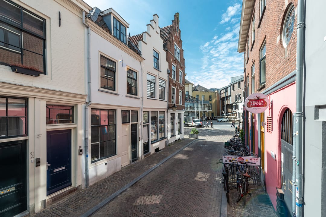 Photo 2 of Annastraat 3