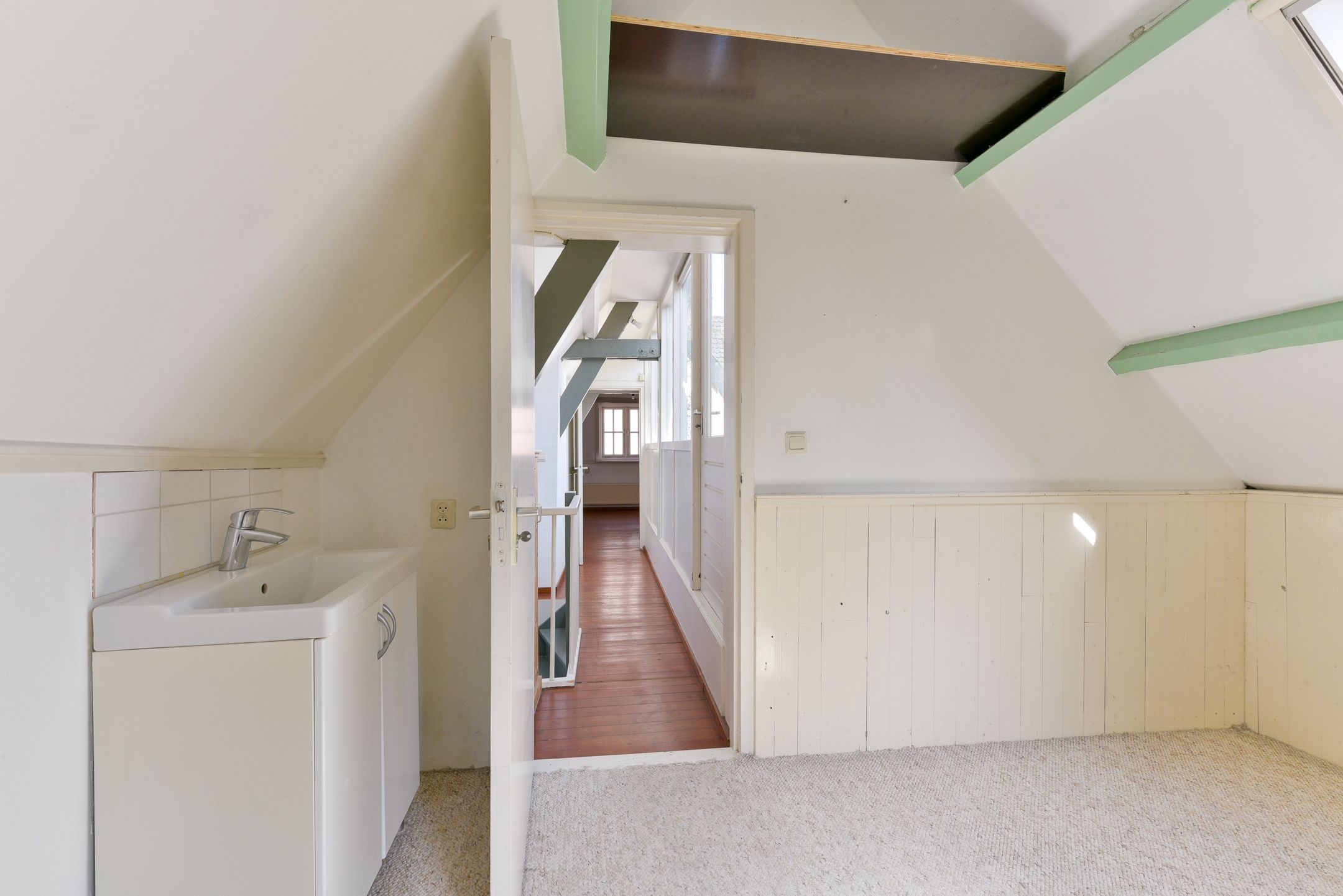 Photo 36 of Annastraat 3