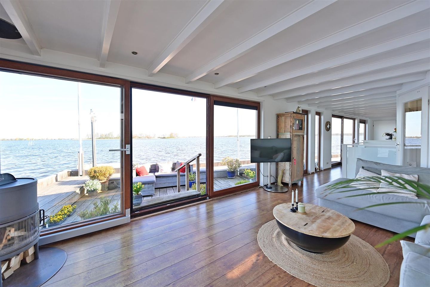 Foto 4 van Nieuw-Loosdrechtsedijk 270-AWS09