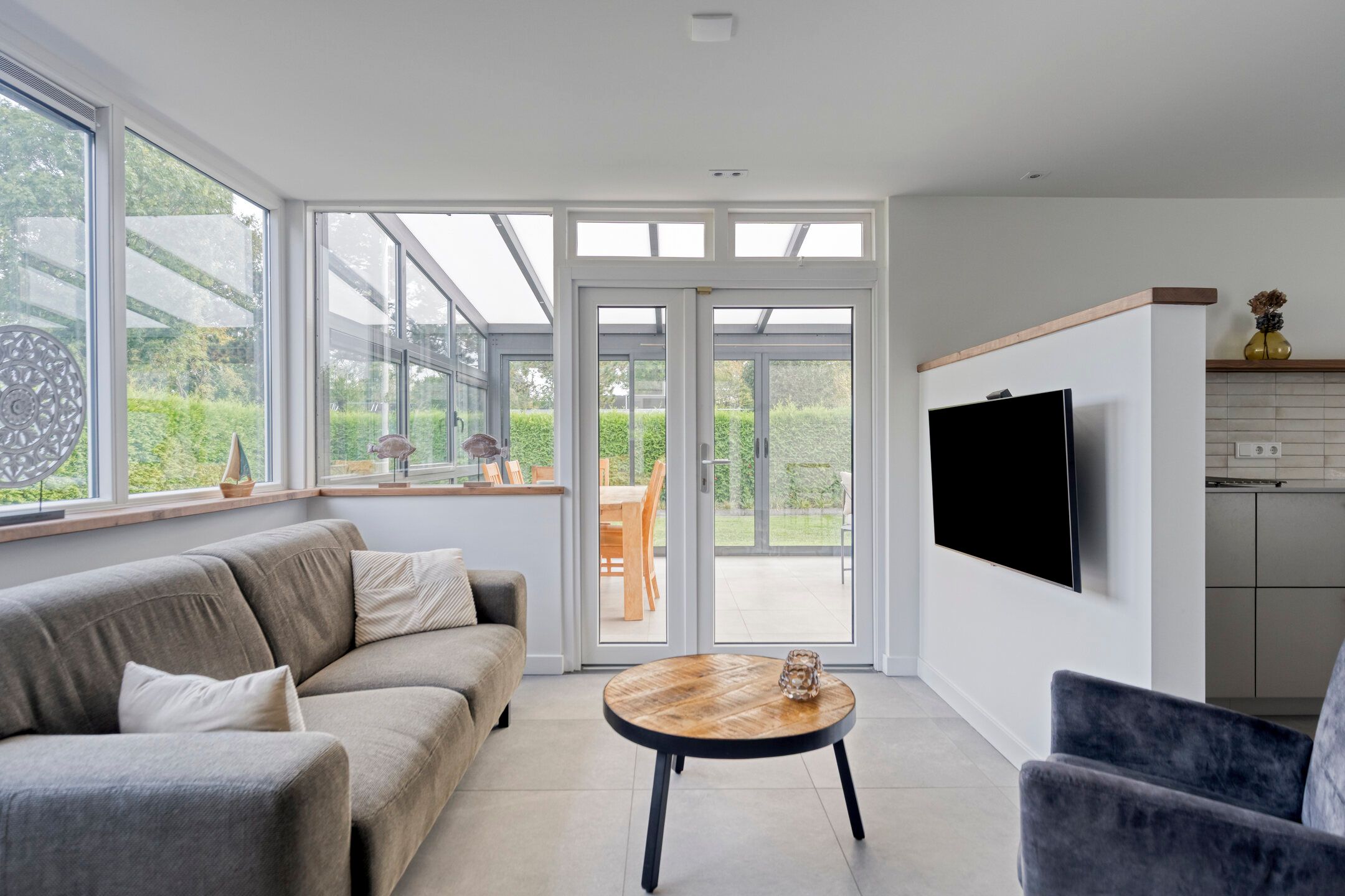 2-bedroom freehold villa in Kortgene — photo 2 of 5
