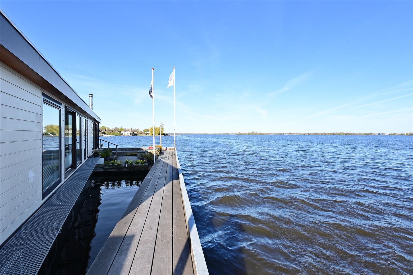 Foto 20 van Nieuw-Loosdrechtsedijk 270-AWS09