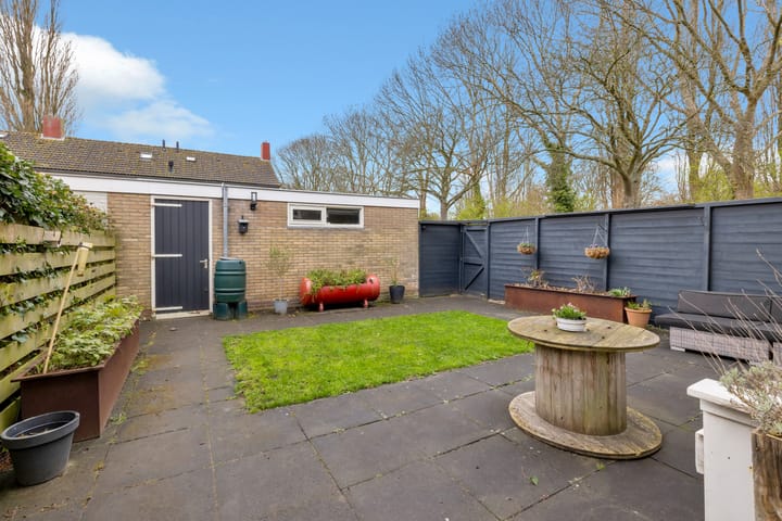 Foto 5 van Vincent van Goghlaan 45