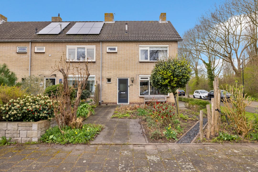 Foto 7 van Vincent van Goghlaan 45