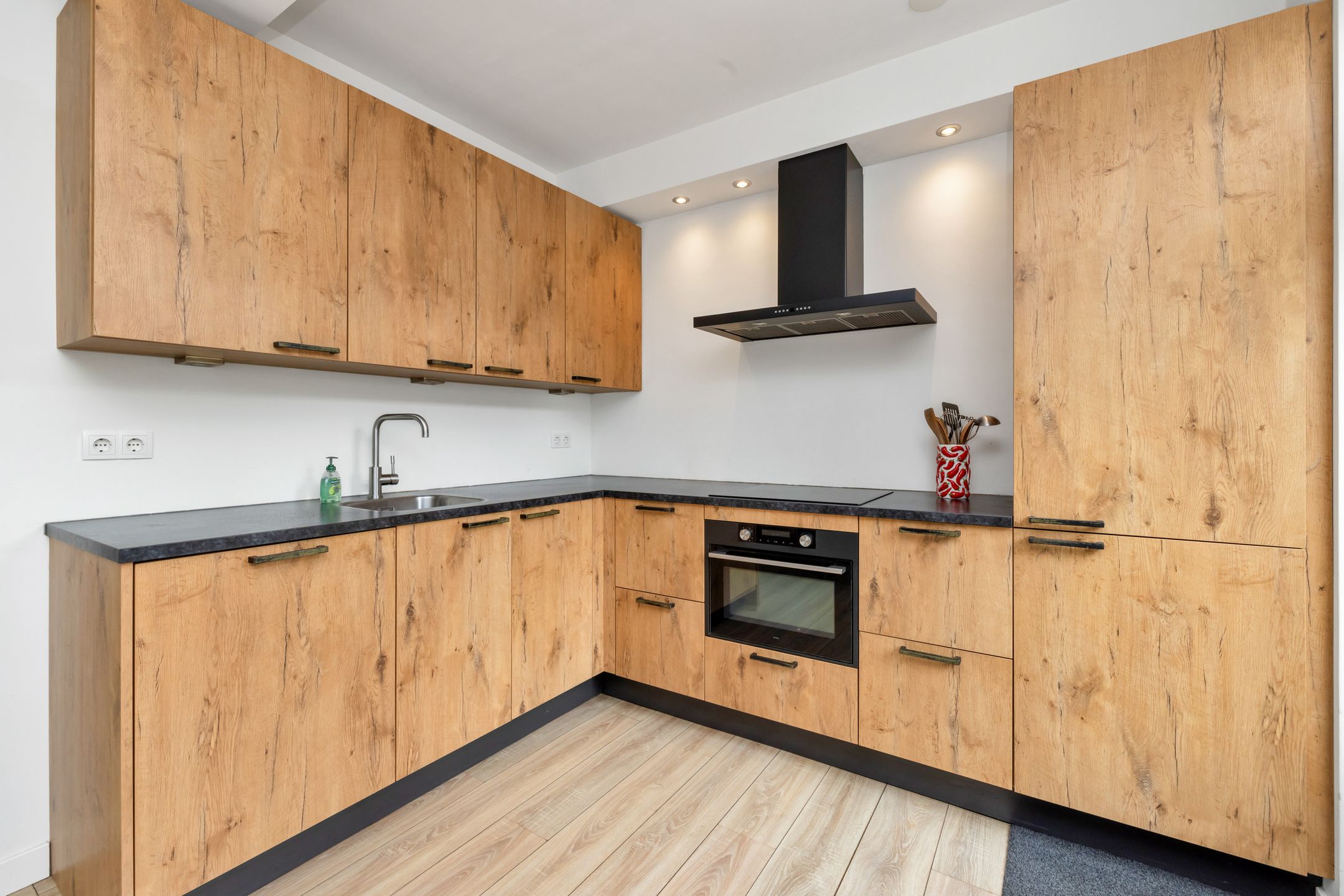 Foto 15 van Vincent van Goghlaan 45