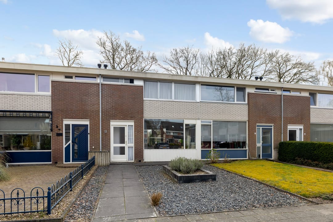 Foto 2 van Bindert Japiksstrjitte 43