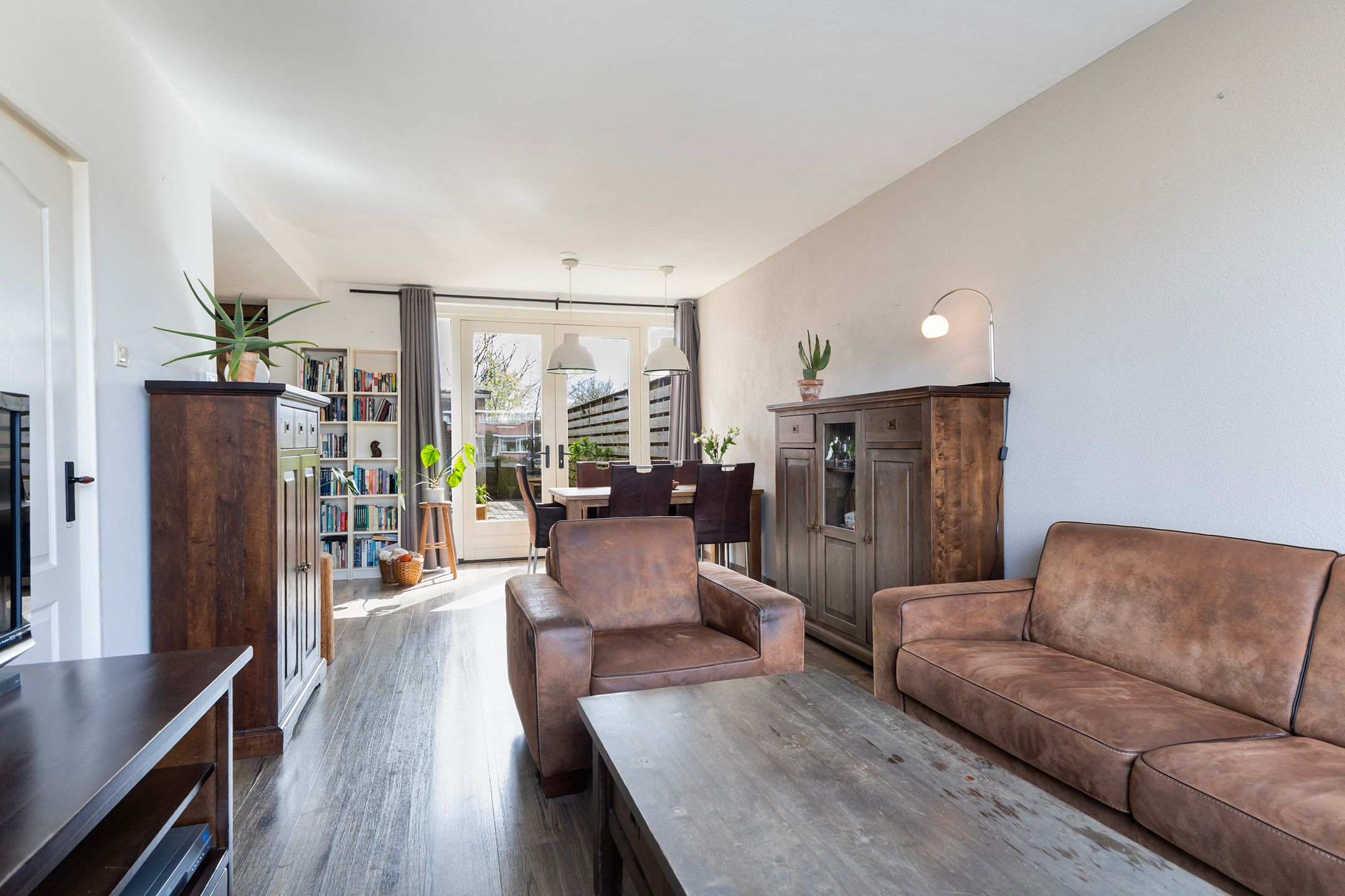 Foto 12 van Bindert Japiksstrjitte 43