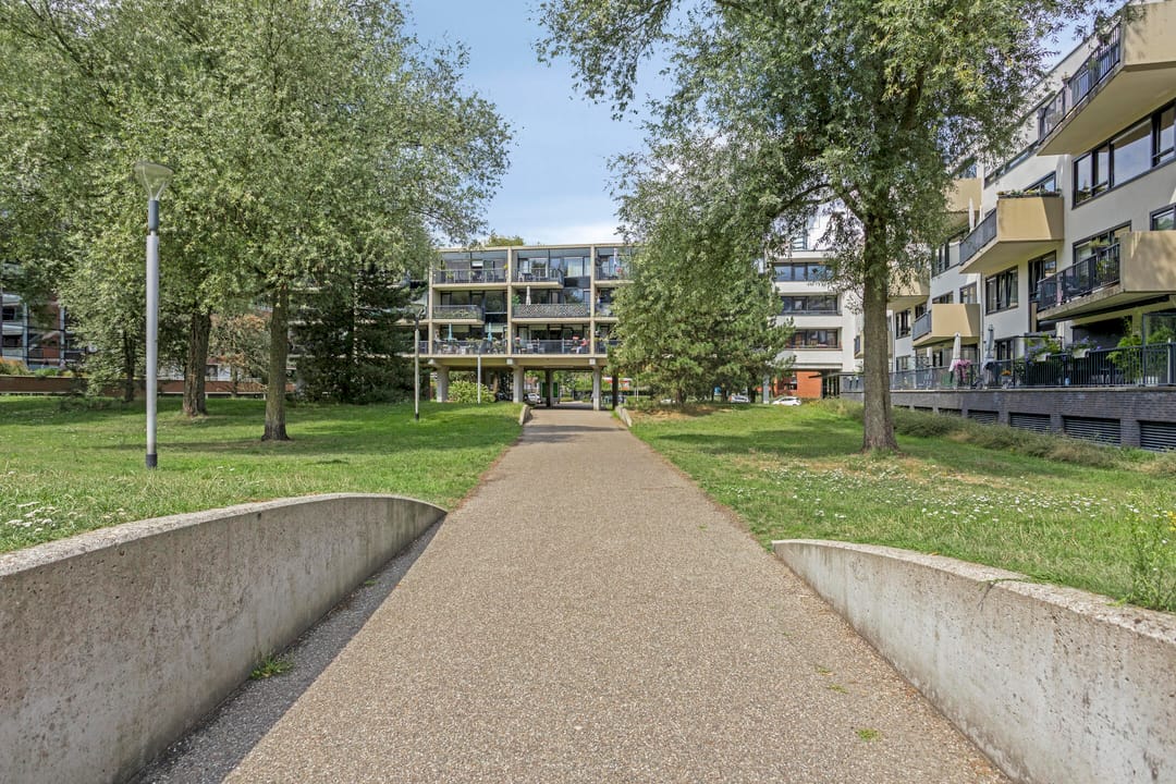 Foto 31 van Schoolstraat 175