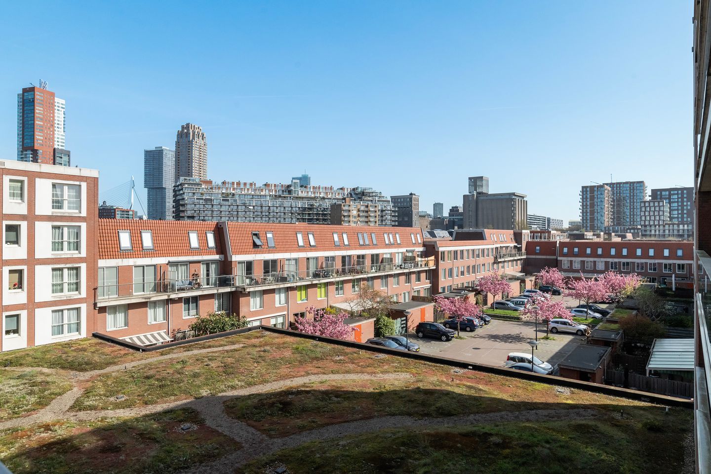 Foto 25 van Maashaven N.z. 561