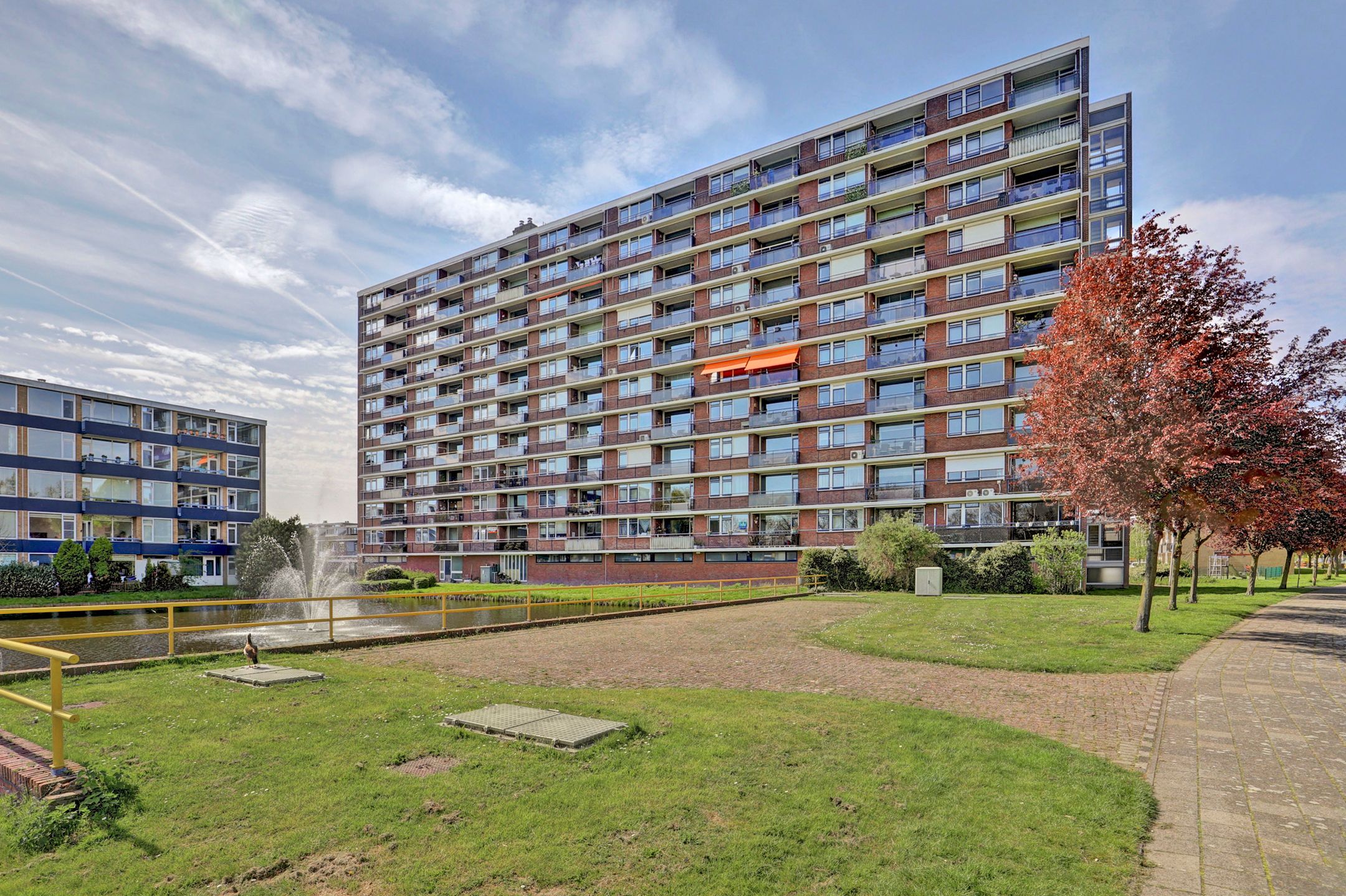 Foto 36 van Roosstraat 82