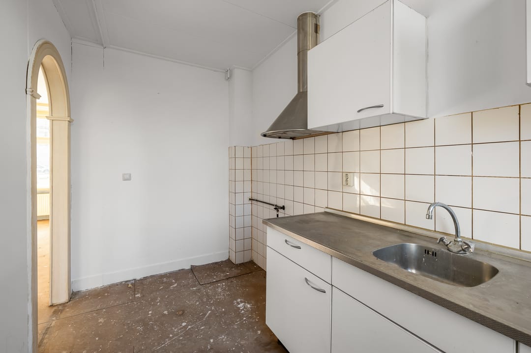 Photo 11 of Smaal 13