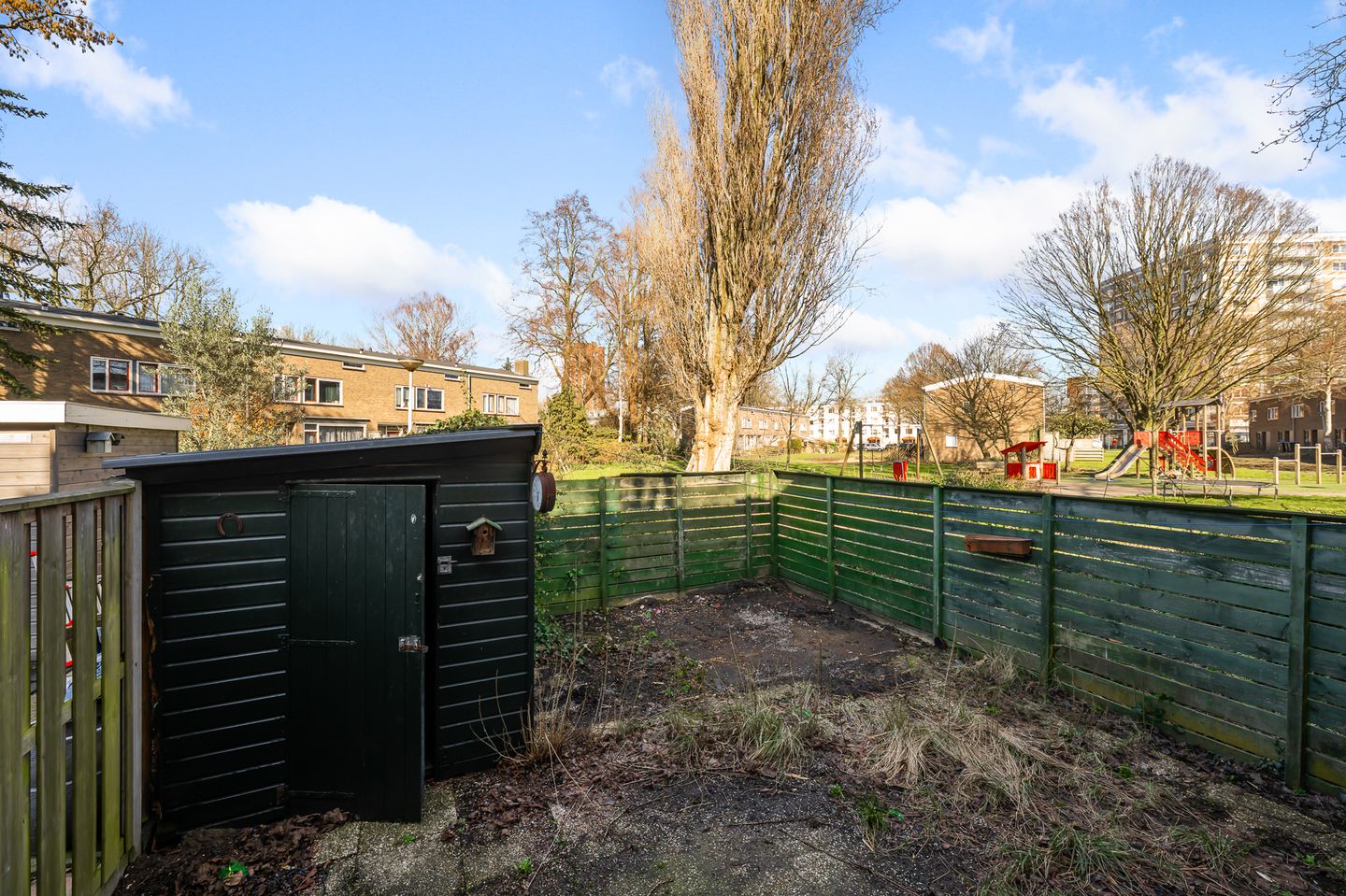 Photo 14 of Smaal 13