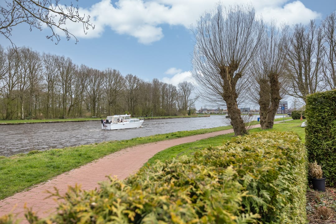 Photo 41 of Hoornbloem 11