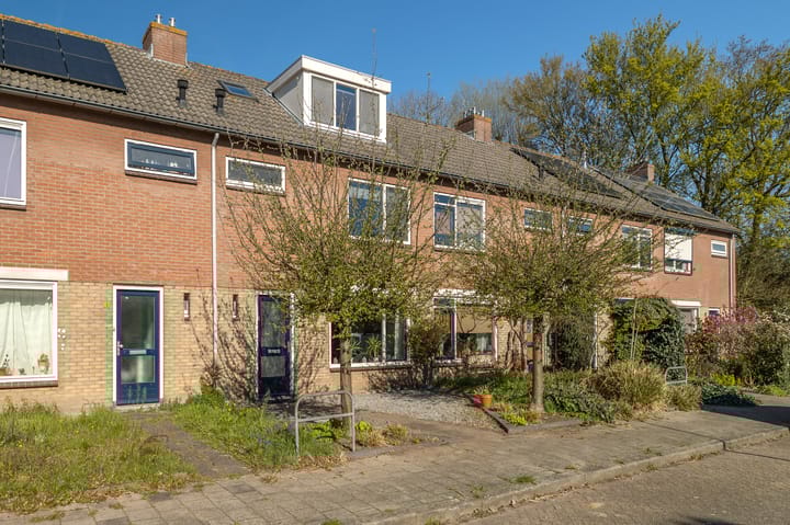 Foto 2 van Rozemarijnstraat 3