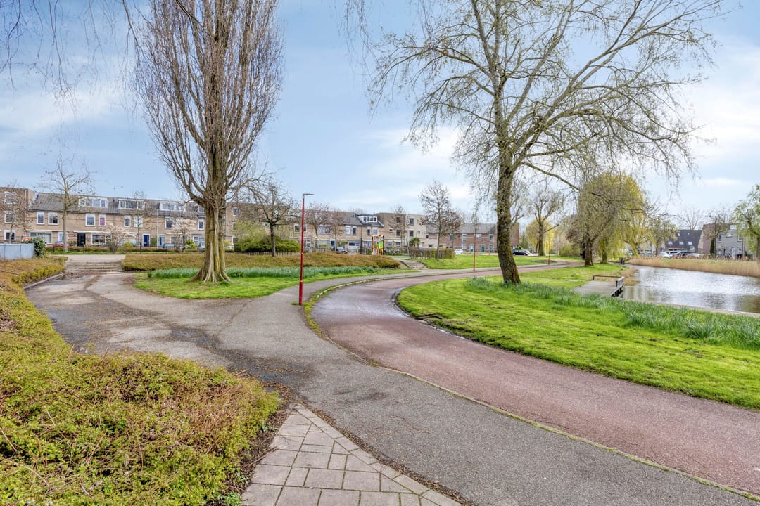 Turn-key family home with energy label A in Zoetermeer — 31