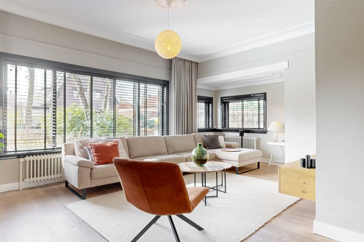 Foto 2 van Meester van Rennesweg 29