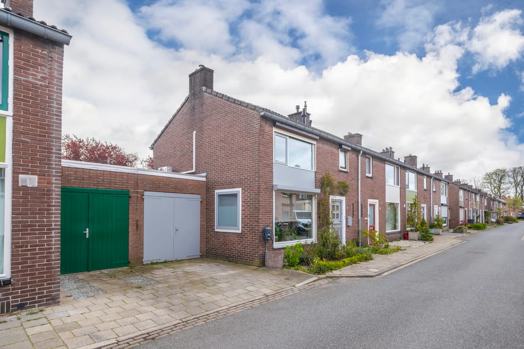 Foto 7 van Van Nispenstraat 11