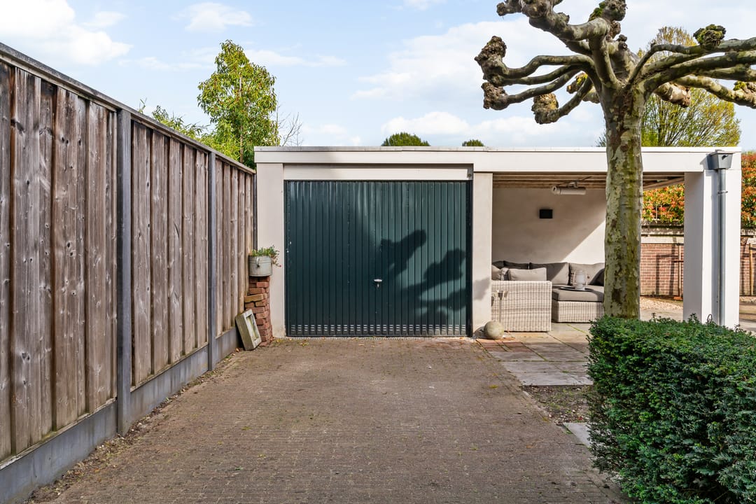 Foto 43 van Meester van Rennesweg 29