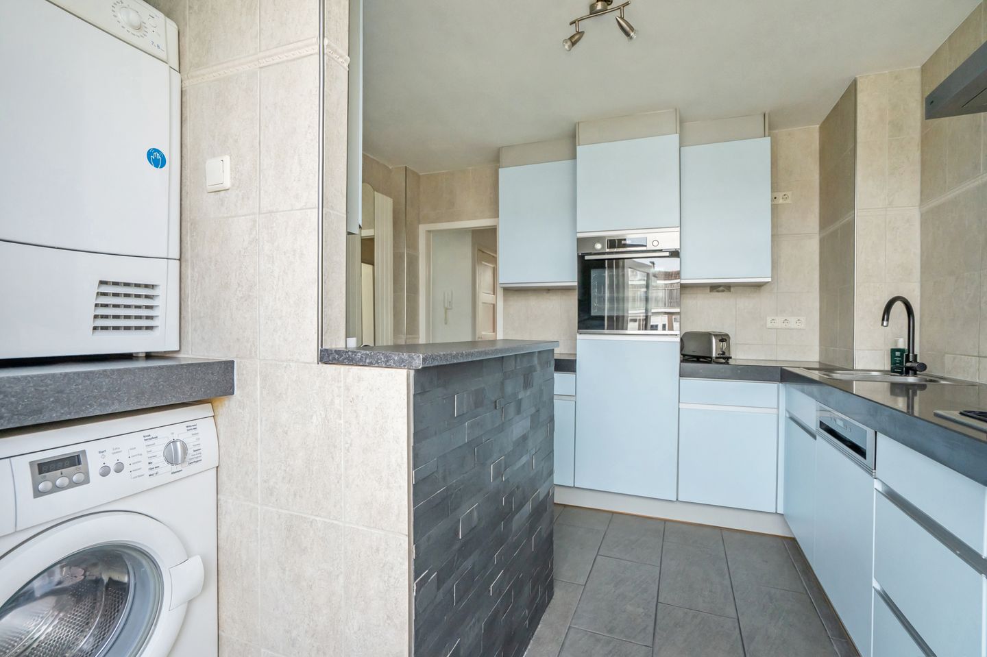 Foto 20 van van Zegwaardstraat 294