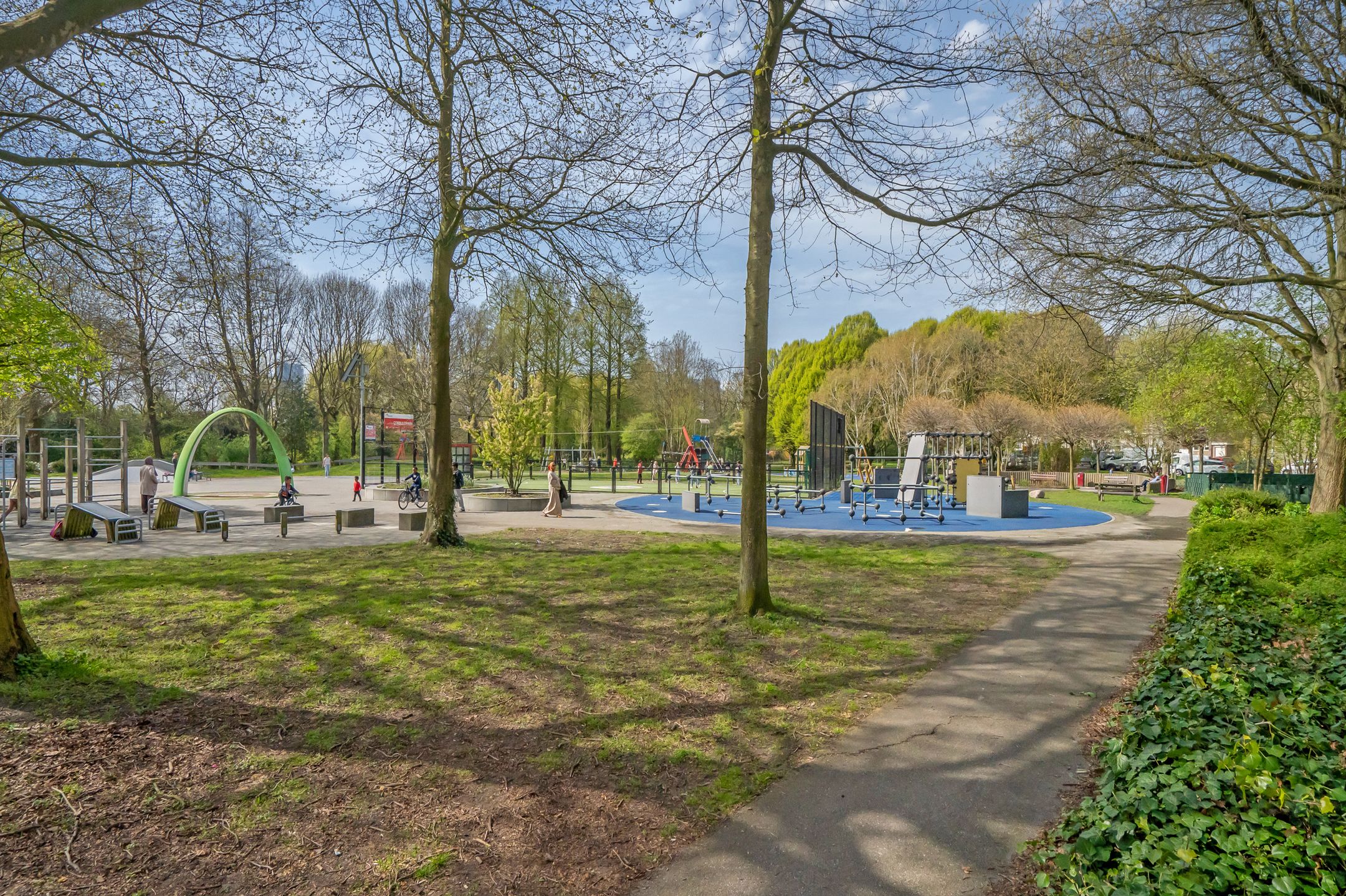 Foto 45 van van Zegwaardstraat 294