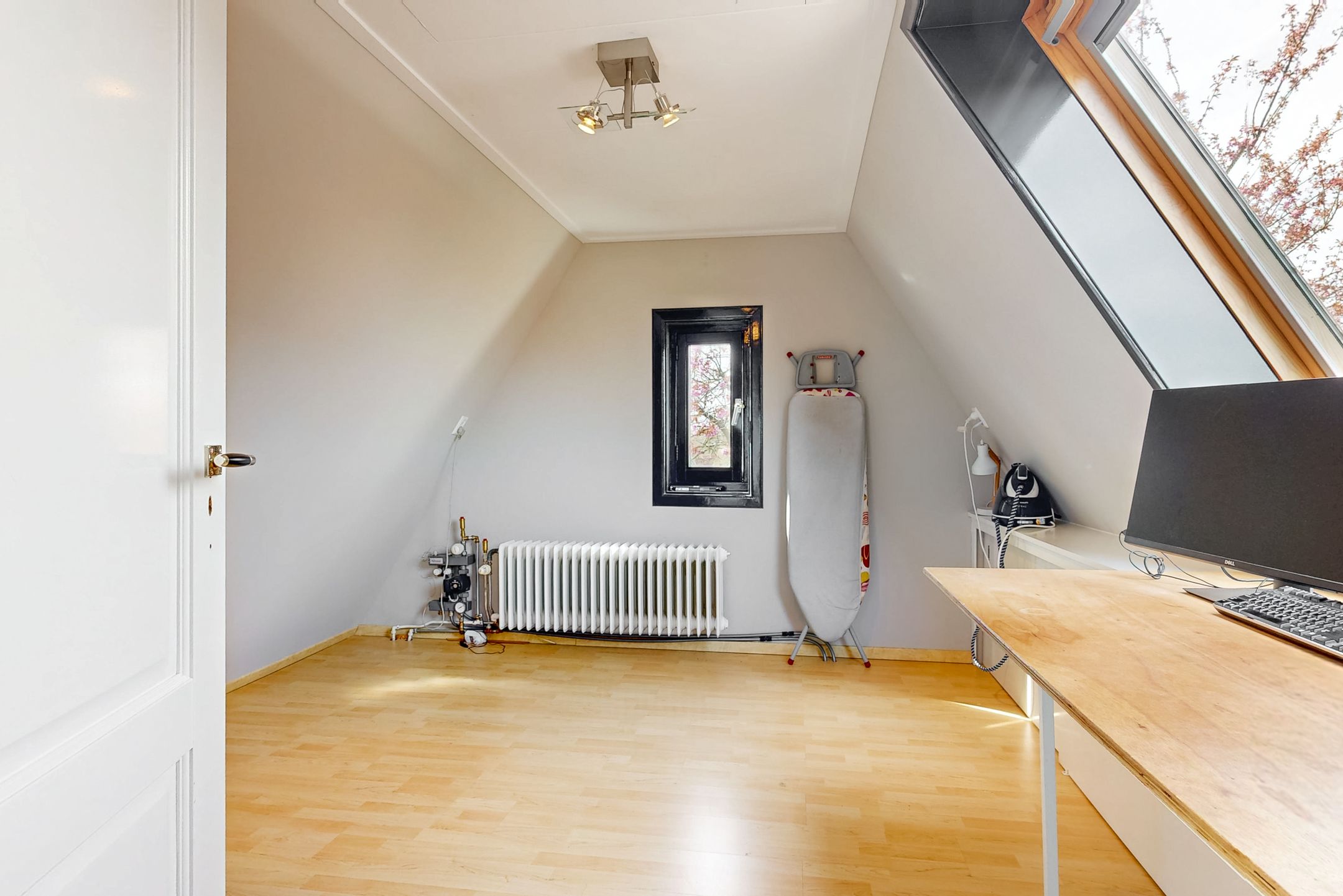 Foto 33 van Meester van Rennesweg 29