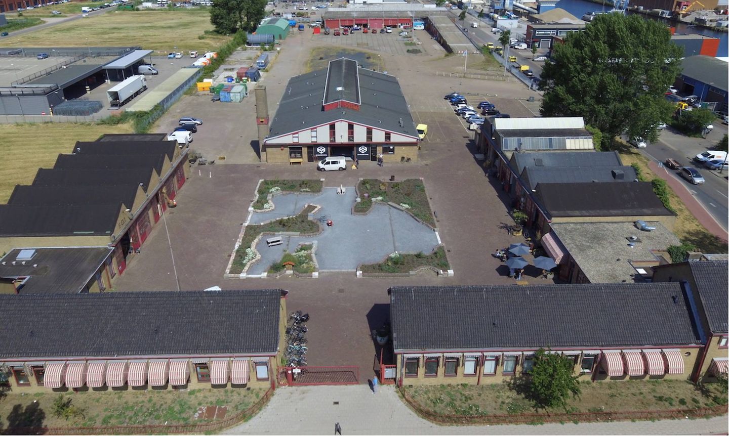 View photo 4 of Oudeweg 91-95