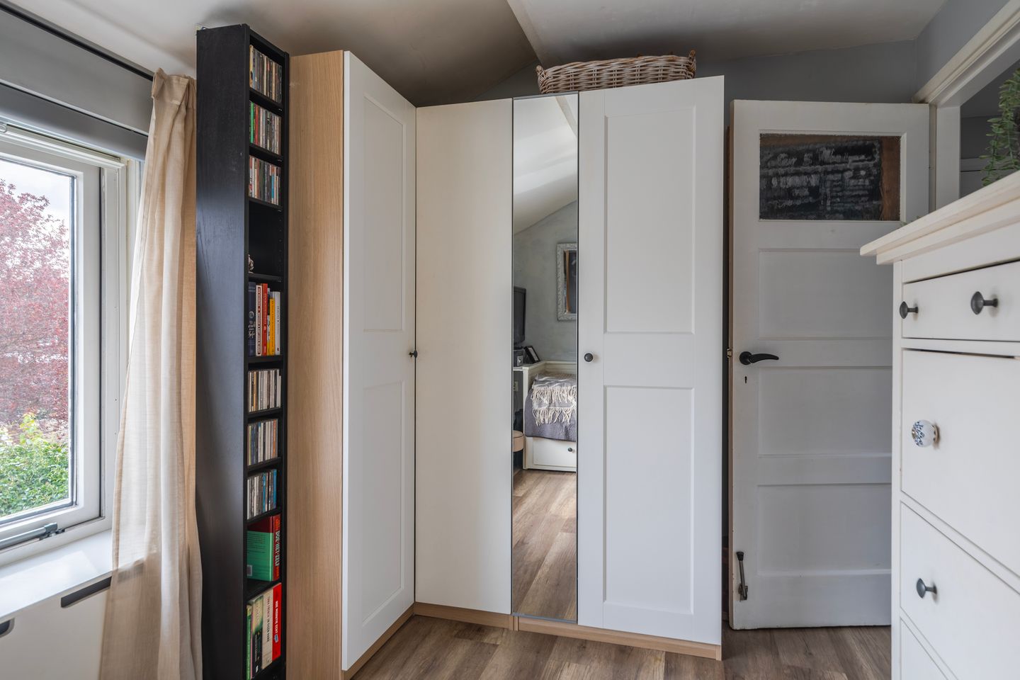 Foto 40 van Van Nispenstraat 11