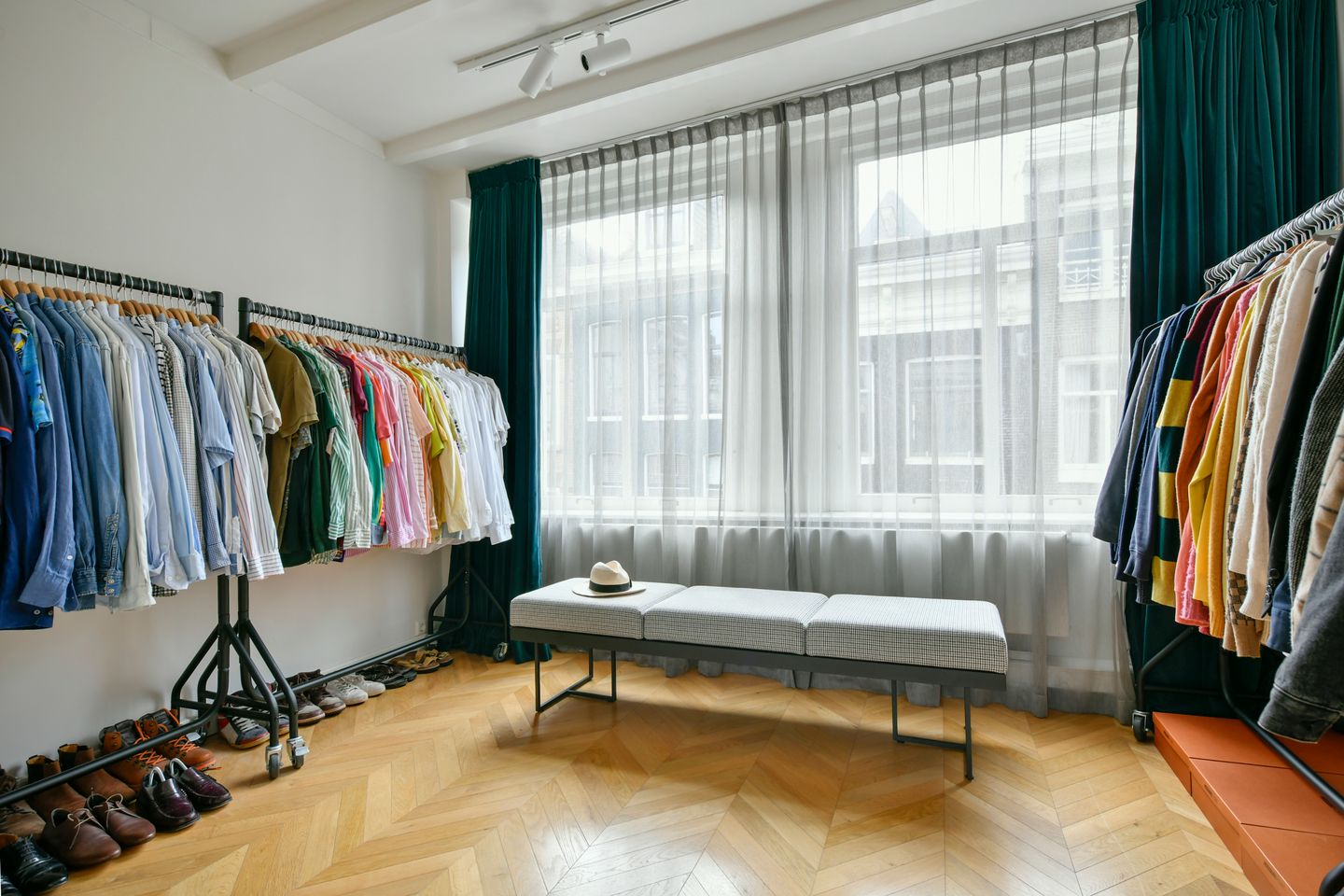 Foto 25 van Lange Leidsedwarsstraat 137-A