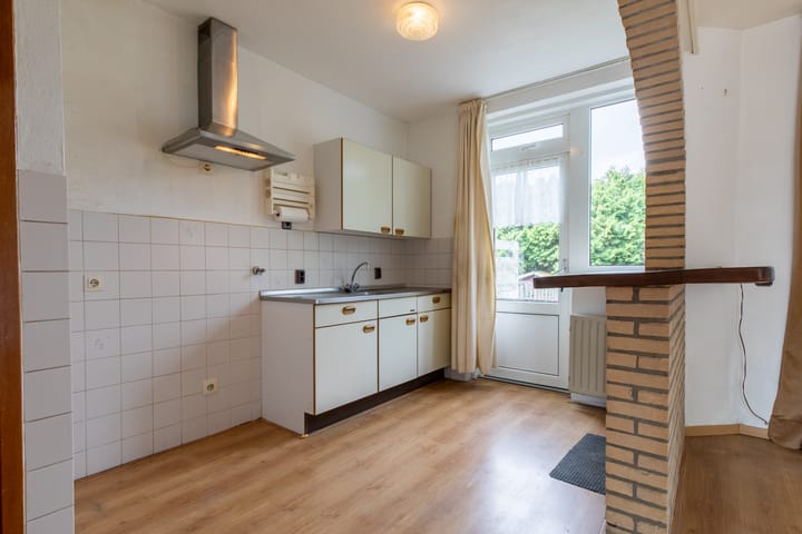 Foto 4 van Burg. Willemsstraat 6