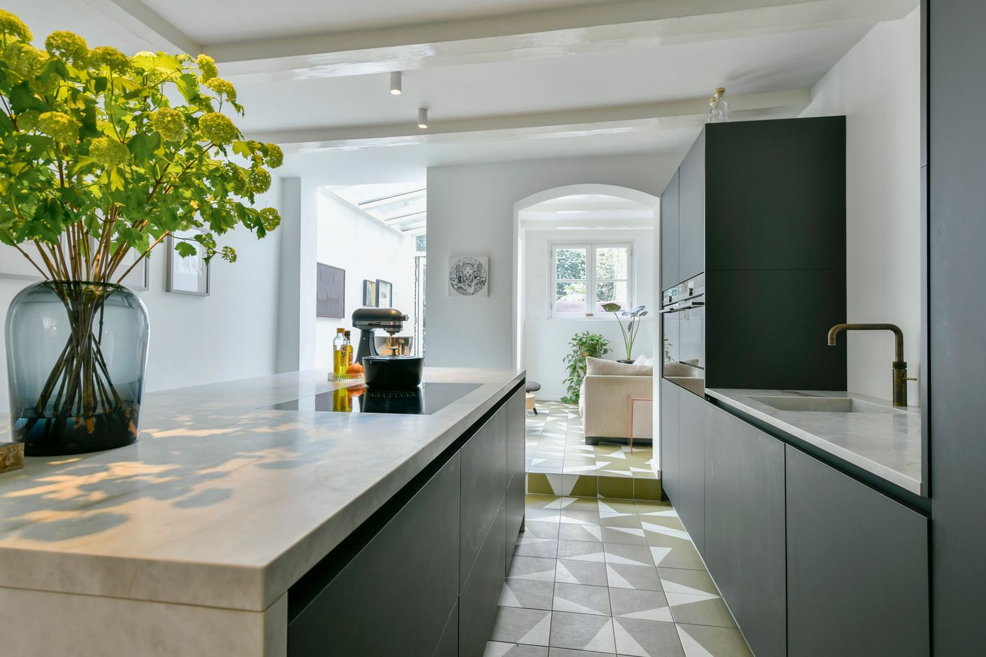 Foto 10 van Lange Leidsedwarsstraat 137-A