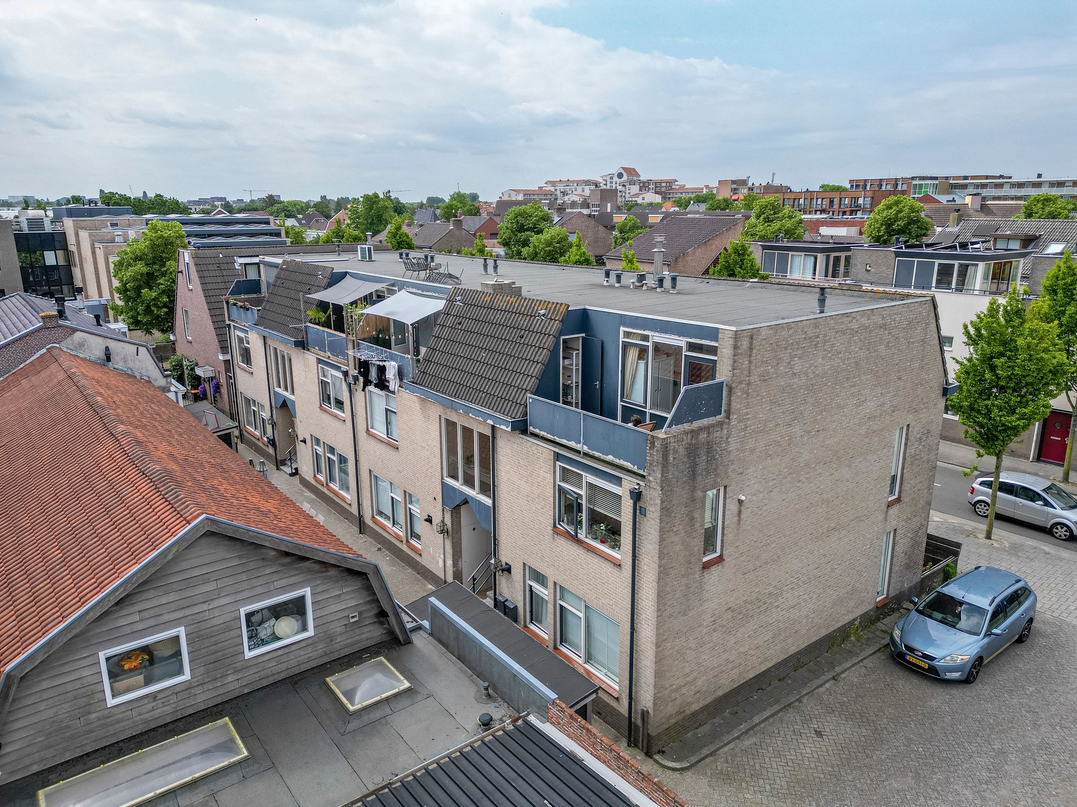 Foto 33 van Brouwerstraat 152