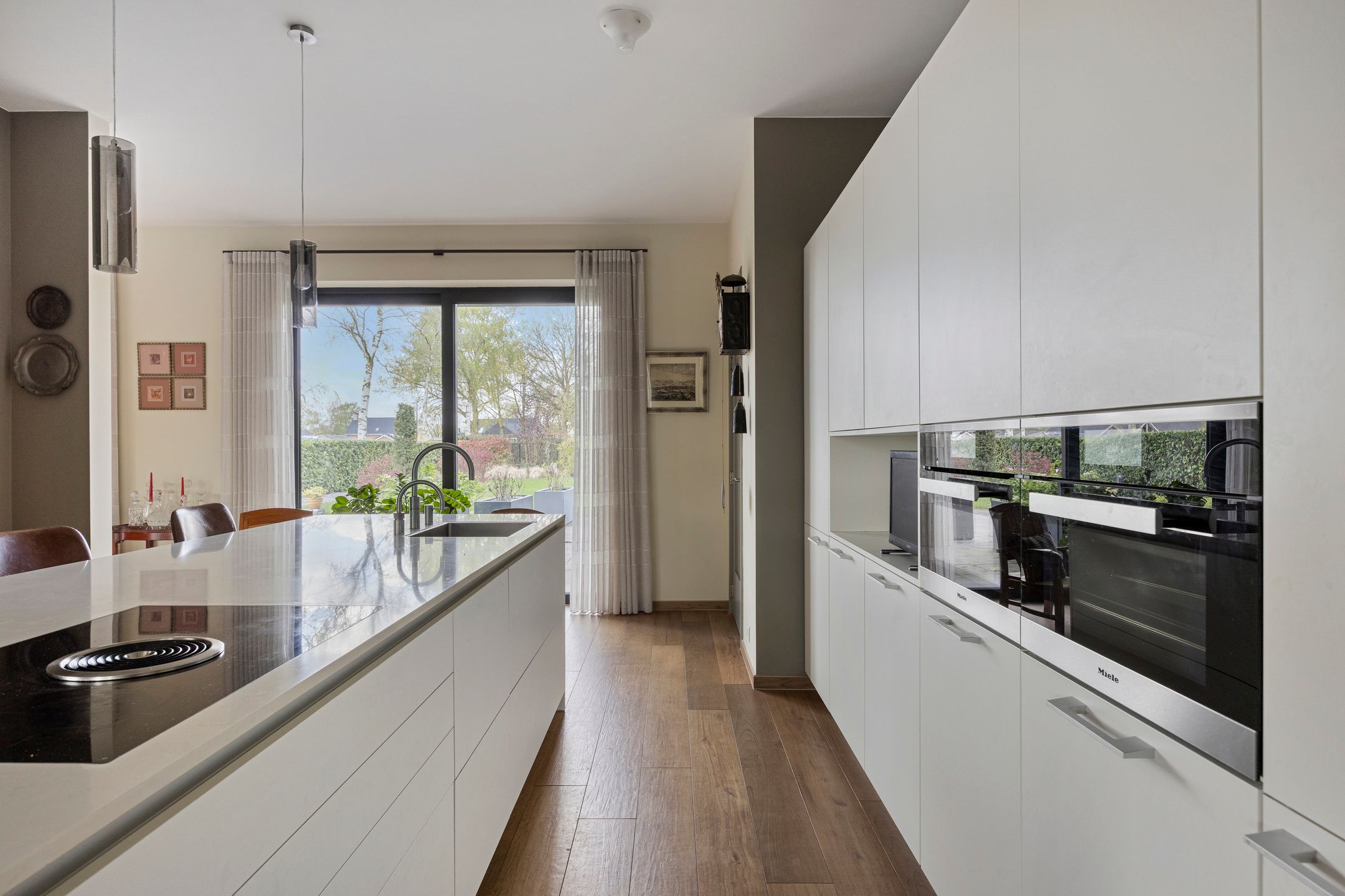 Photo 27 of Jan de Vriesstraat 6-C