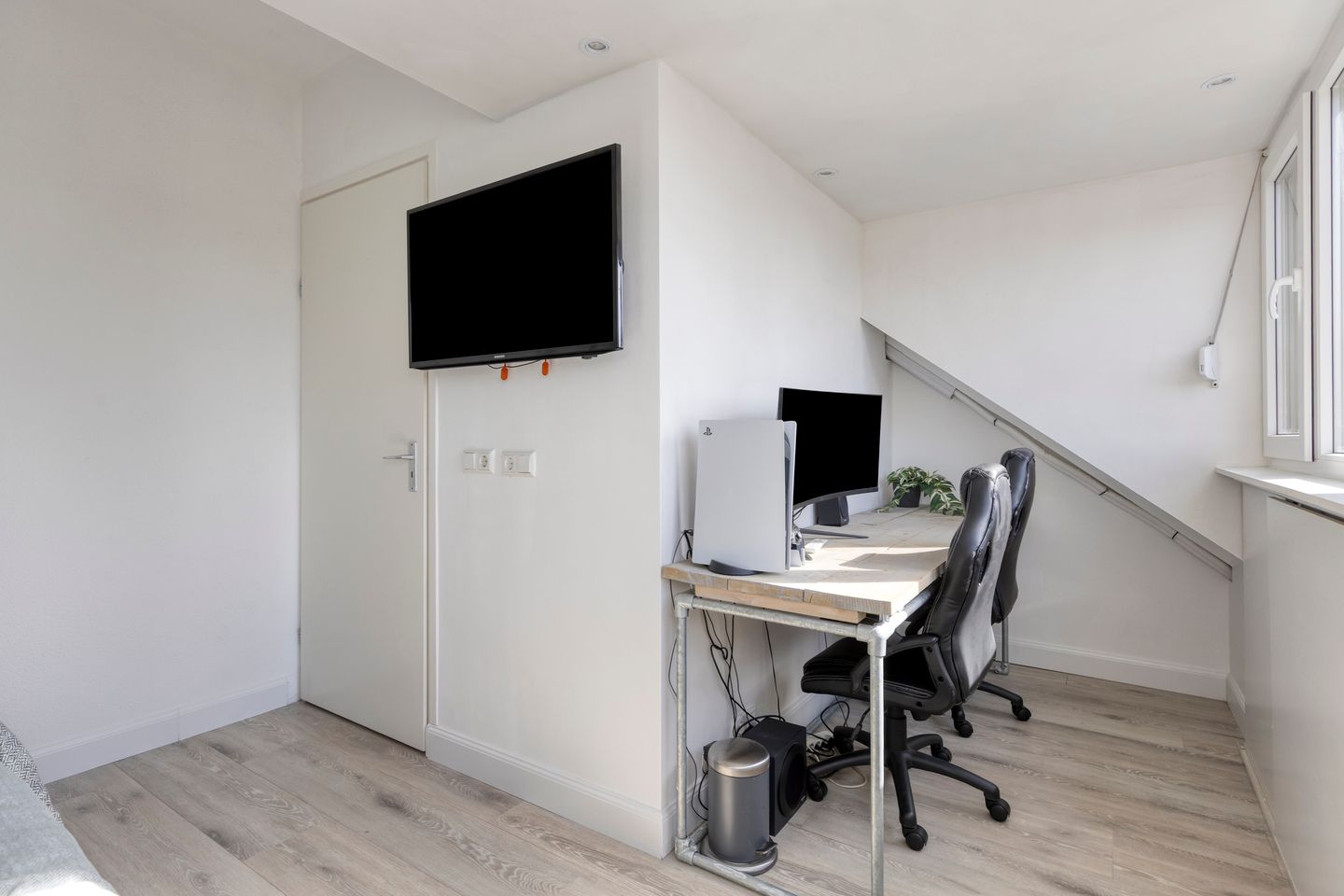 Photo 40 of Twijnstraat 13