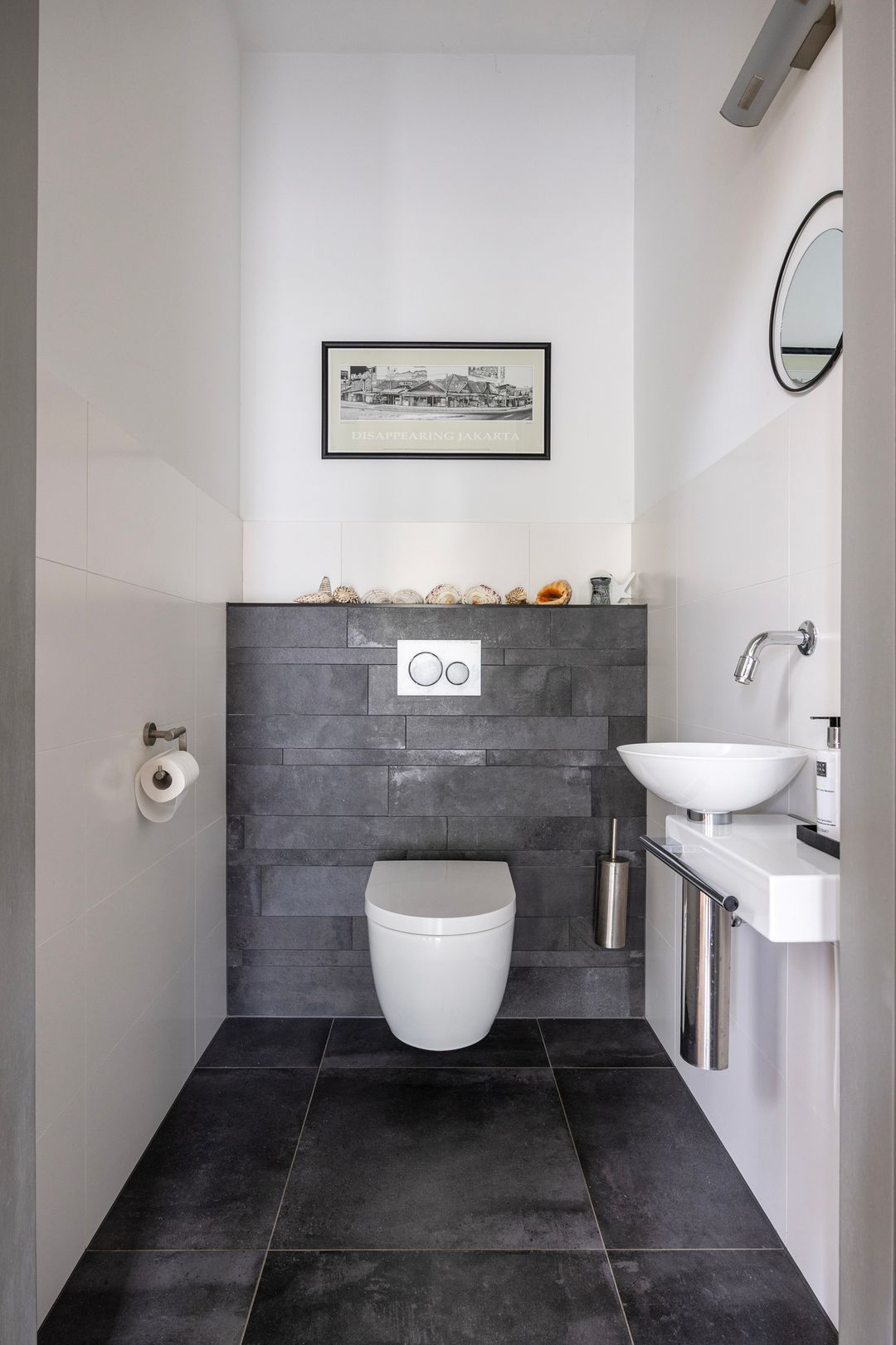 Photo 11 of Jan de Vriesstraat 6-C