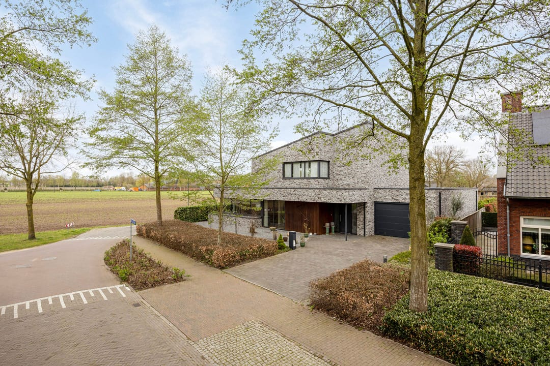 Photo 58 of Jan de Vriesstraat 6-C