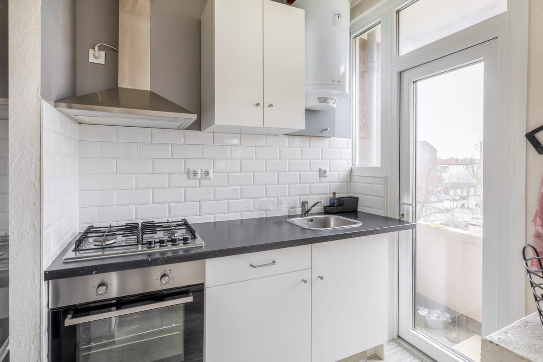 Photo 11 of Hogenbanweg 118-C