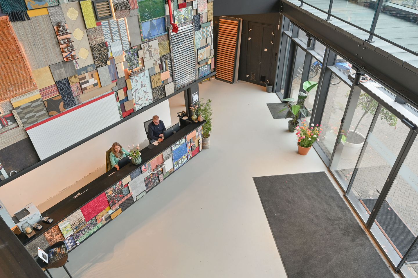 Bekijk foto 3 van Oscar Romerolaan 5