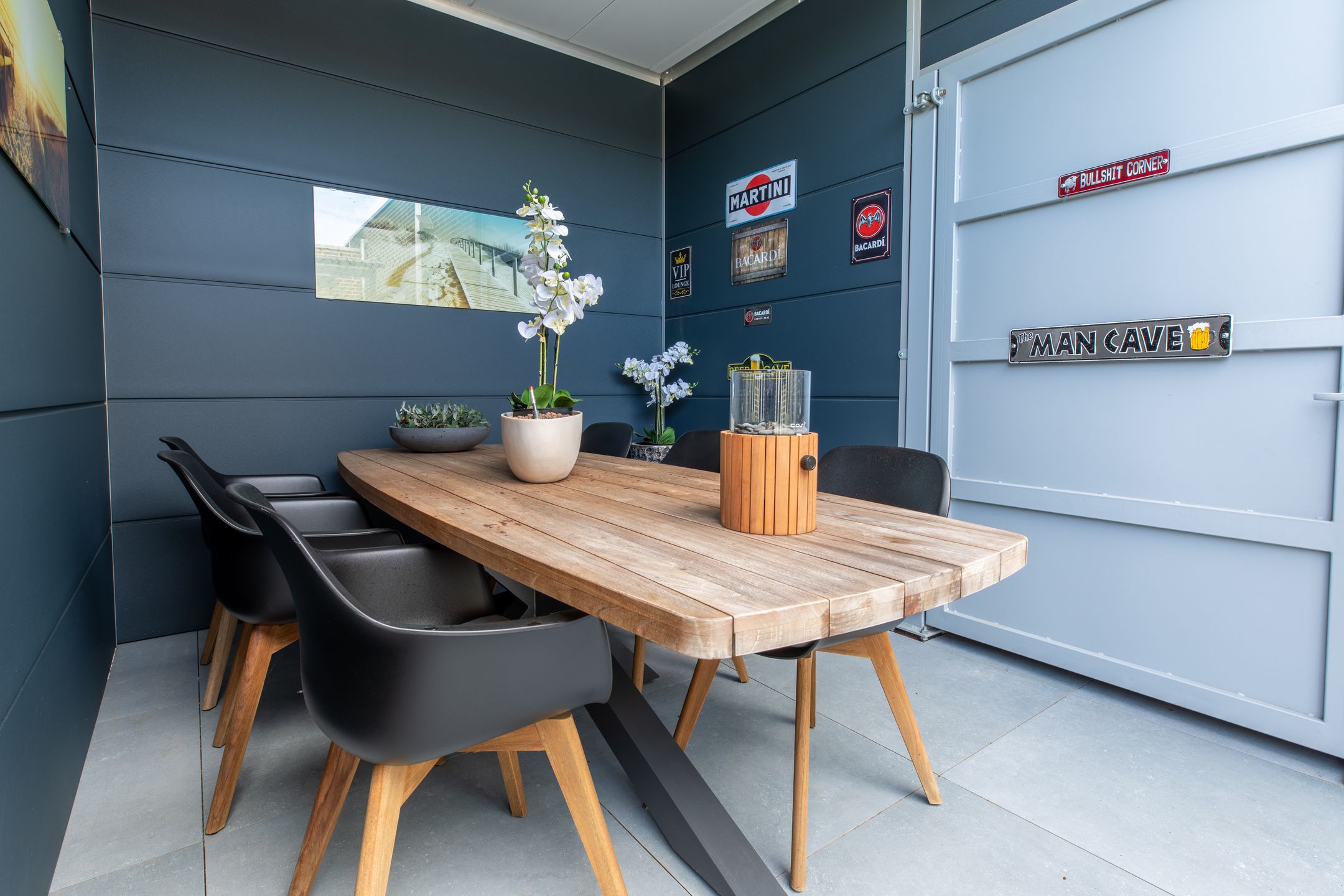 Modern Bungalow with Carport and Private Patio in Vossepark — 18